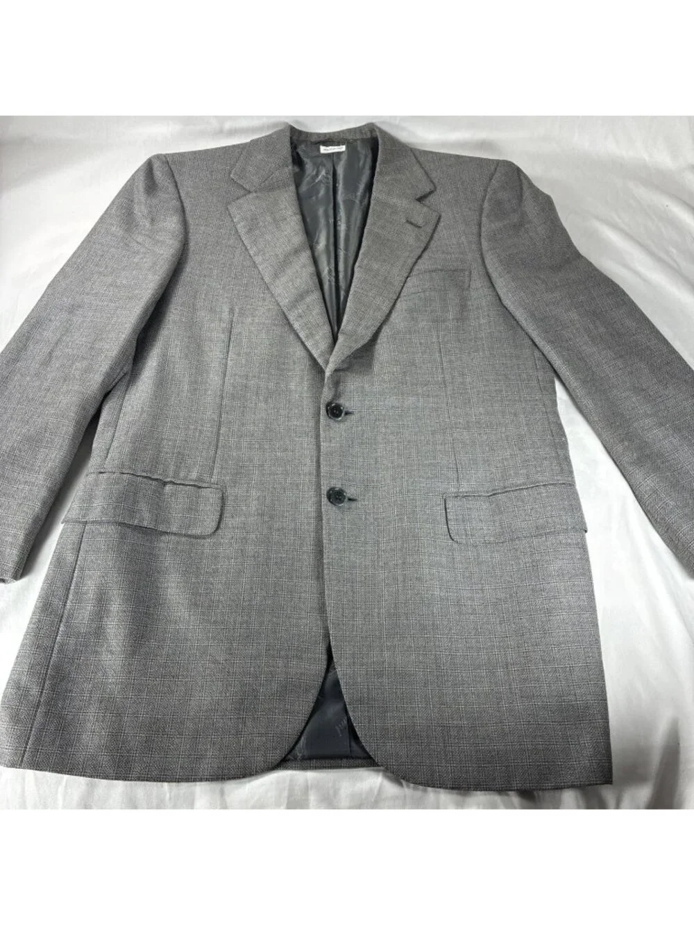 Brioni Neiman Marcus Grey Plaid Wool Silk Blazer Jacket 52 EU 42 R Italy Luxe